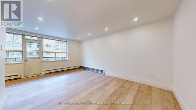 Photo - 1 Marquette Ave Unit 23