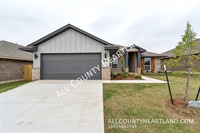 Building Photo - 1017 Redwood Creek Dr