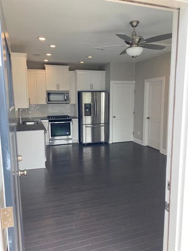 Photo - 1747 Stone Hedge Dr NW Unit Apt B