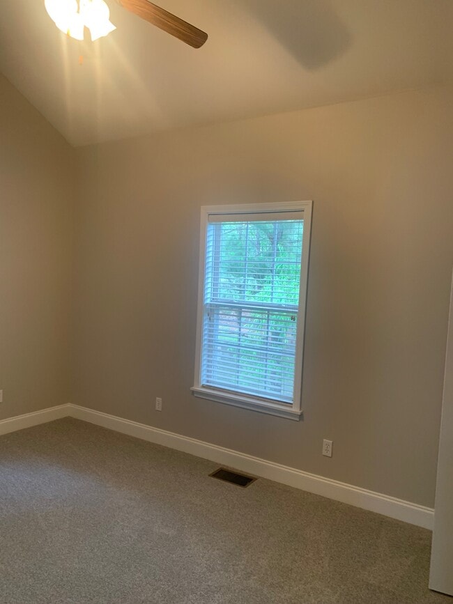 Photo - 2206 Anderson Rd