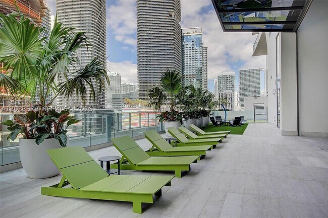 Photo - 1010 Brickell Ave Unit 1710
