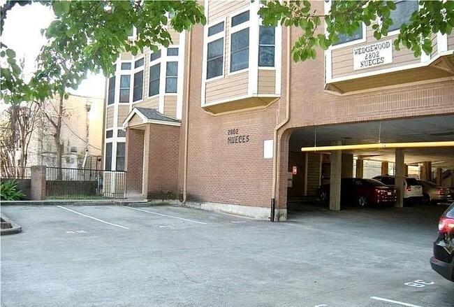 Photo - 2802 Nueces St Unit 211