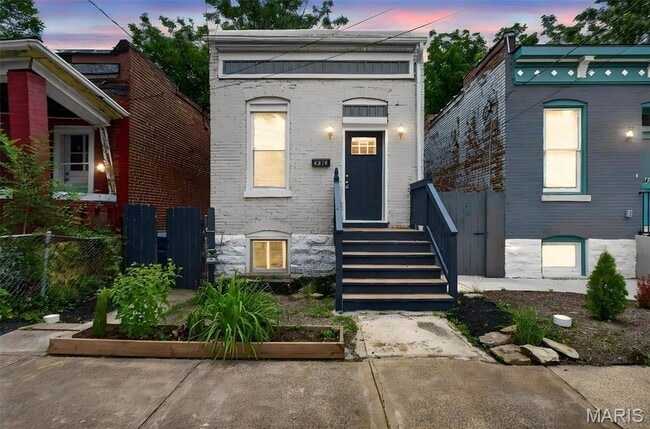 4218 Vista Ave