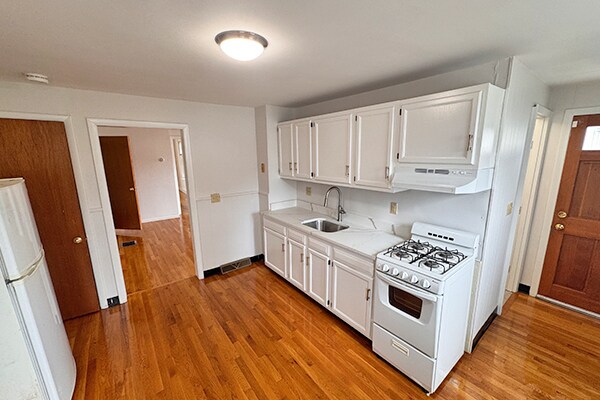 Photo - 19 Norumbega Terrace Unit 1