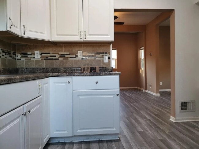 Photo - 1616 N 24th St