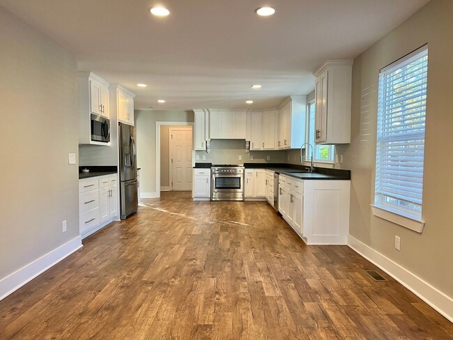 Photo - Updated 3 Bed, 2 Bath Cottage in Heart of Lockeland Springs w/ 1 Car Garage