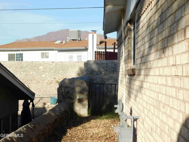 Photo - 225 3 Rivers Dr