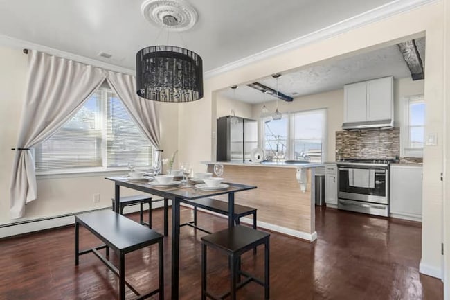 Photo - 9103 Columbia Ave