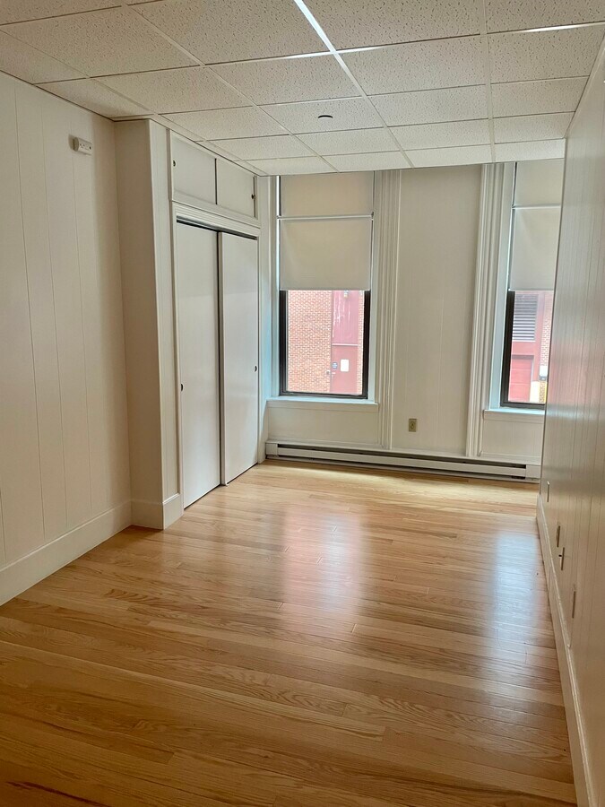 Photo - 236 Newbury St Unit 2