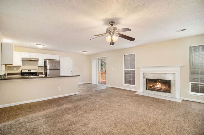 Photo - 4 Bedroom in Stonecrest