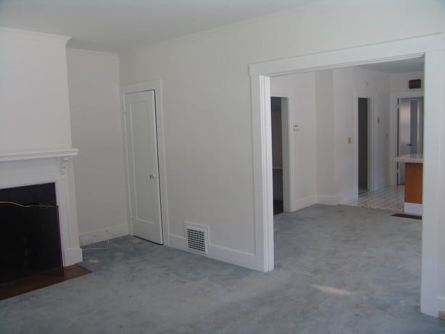 Foto del edificio - 1214 - 1216 Capuchino