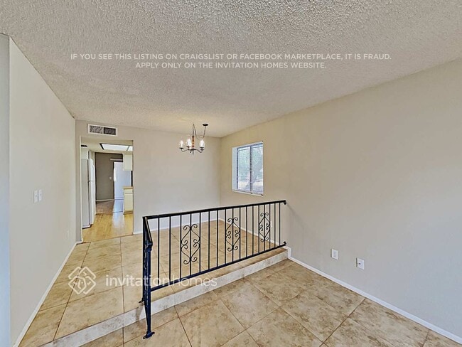 Photo - 2802 W Vista Ave