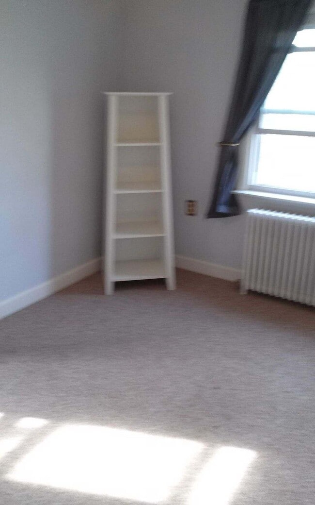 Photo - 2044 Belton St