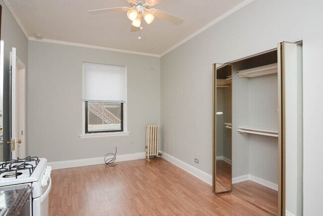 Photo - 3832 N Fremont St Unit M09H