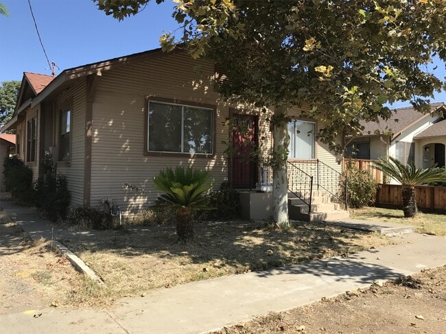 Building Photo - 771 5th St Rental
