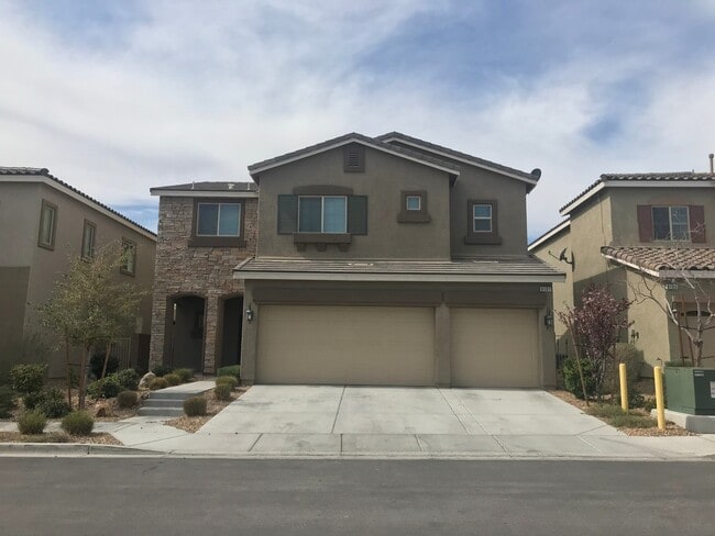 Beautiful DR Horton Home in Centennial Hil... - Beautiful DR Horton Home in Centennial Hil...