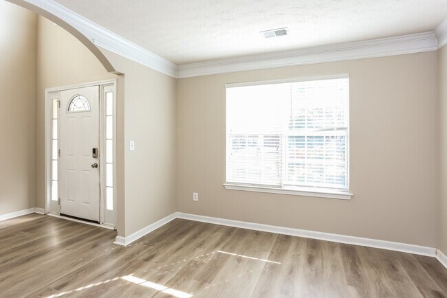 Photo - 4253 Kensington Cove