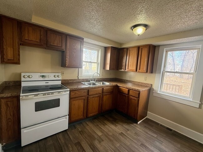 Photo - 729 Mallison Ave Unidad 729 Mallison Ave - Down