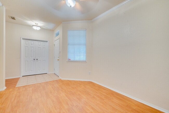 Photo - 7909 Country Home Dr
