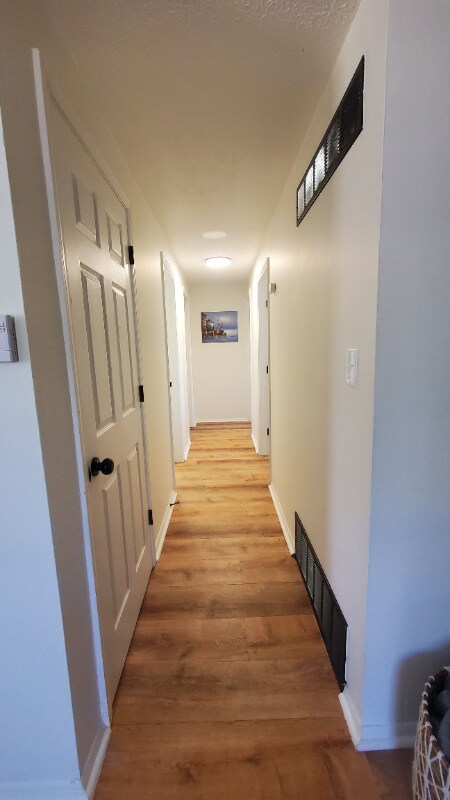 Photo - 977 Kyle Ave