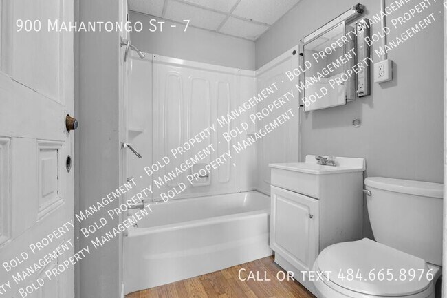 Photo - 900 Mahantongo St Unit 7