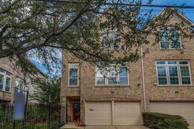 Building Photo - 4110 Woodhead St