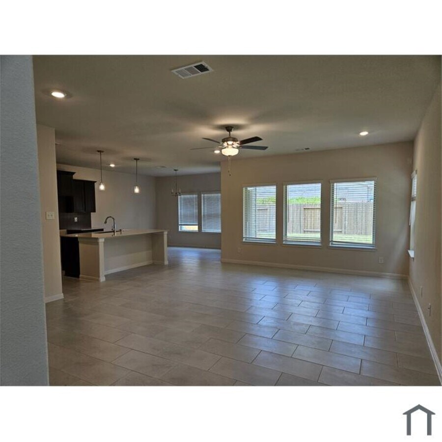 Photo - 7971 Cypress Country Dr