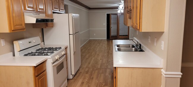 Photo - Dogwood Lane