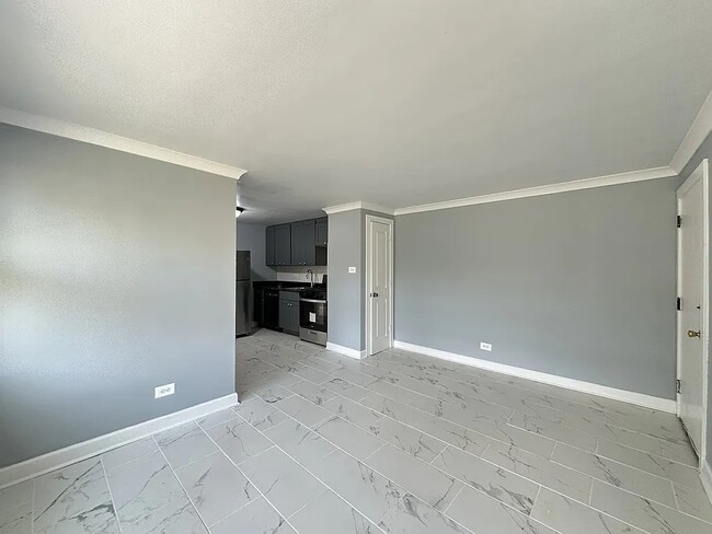 Photo - 2751 W North Shore Ave Unit #G