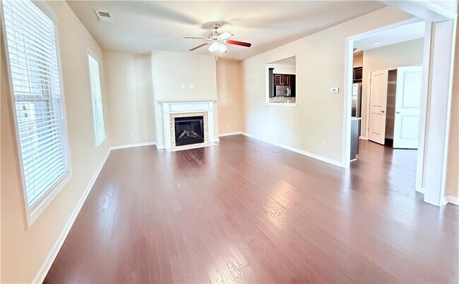 Photo - 338 Privet Cir