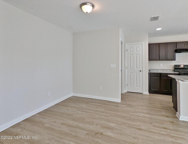 Photo - 8532 Osteen St