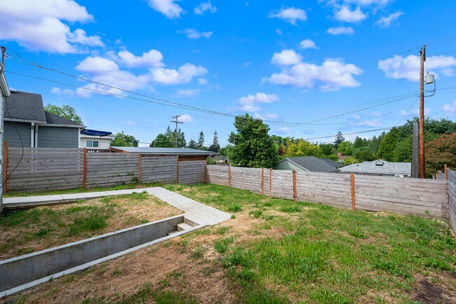 Photo - 8717 16th Ave SW