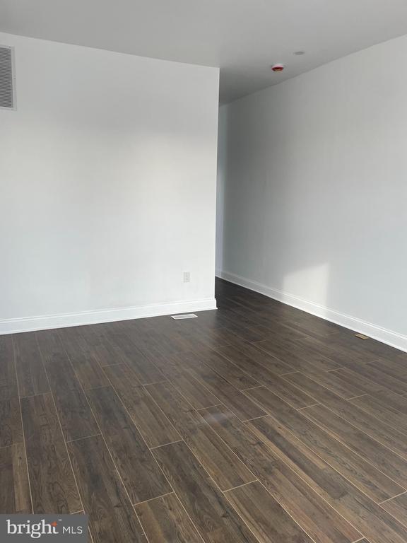 Photo - 1950 Mosher St