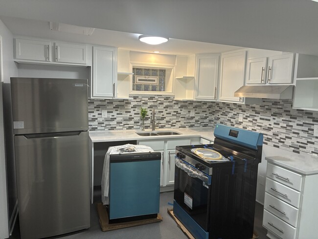 Photo - 544 W Cullerton St