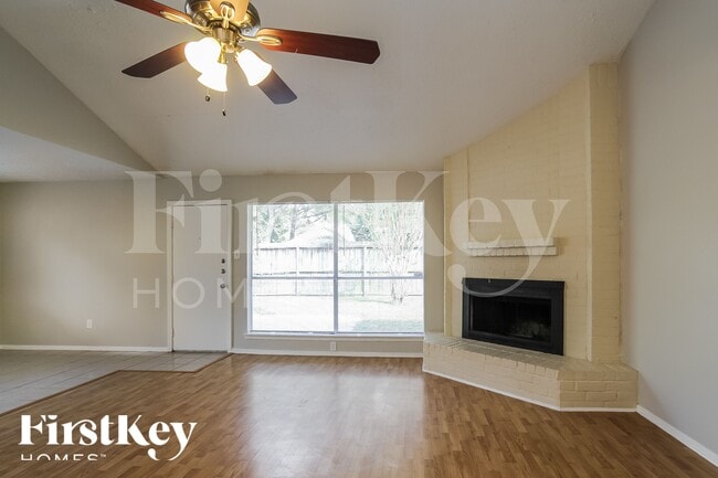 Photo - 21226 Waymare Ln