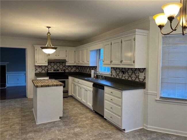 Photo - 1190 Haverhill Trail