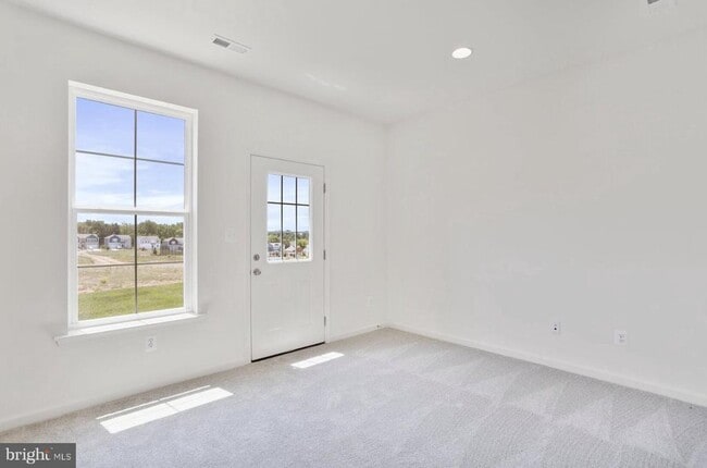 Photo - 620 Tracy Wy