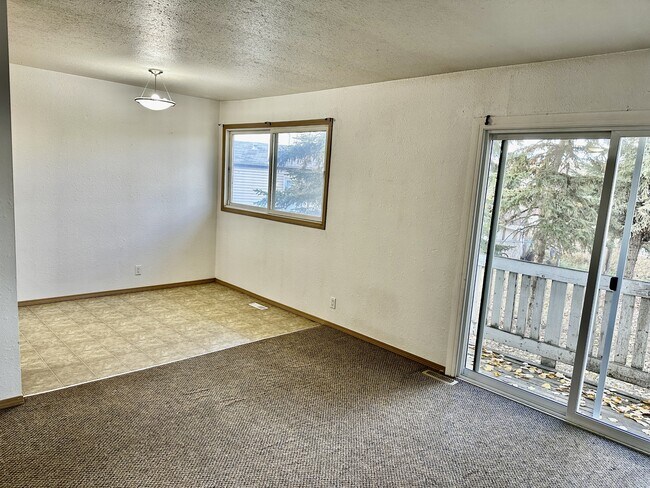 Photo - 10207-10207 W Pne Ave Unit F158 1