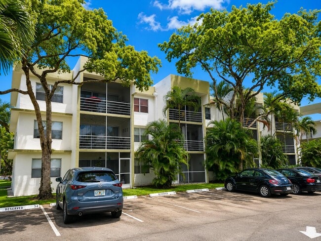 Photo - 4205 N University Dr Unit 106