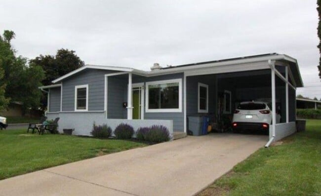 Photo - Updated 3 Bed Home with Vaulted Ceilings, Solar Panels & Large Corner Lot!