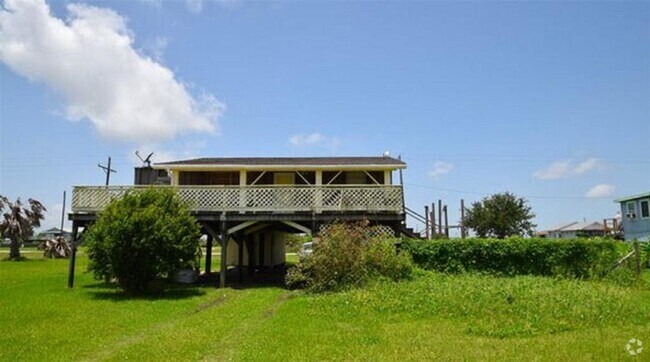 Building Photo - 2104 Galveston Ave Rental