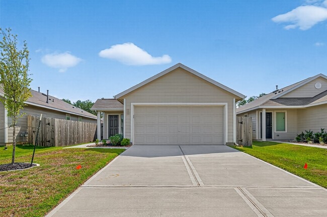 Photo - 13817 Grey Wolf Trl House
