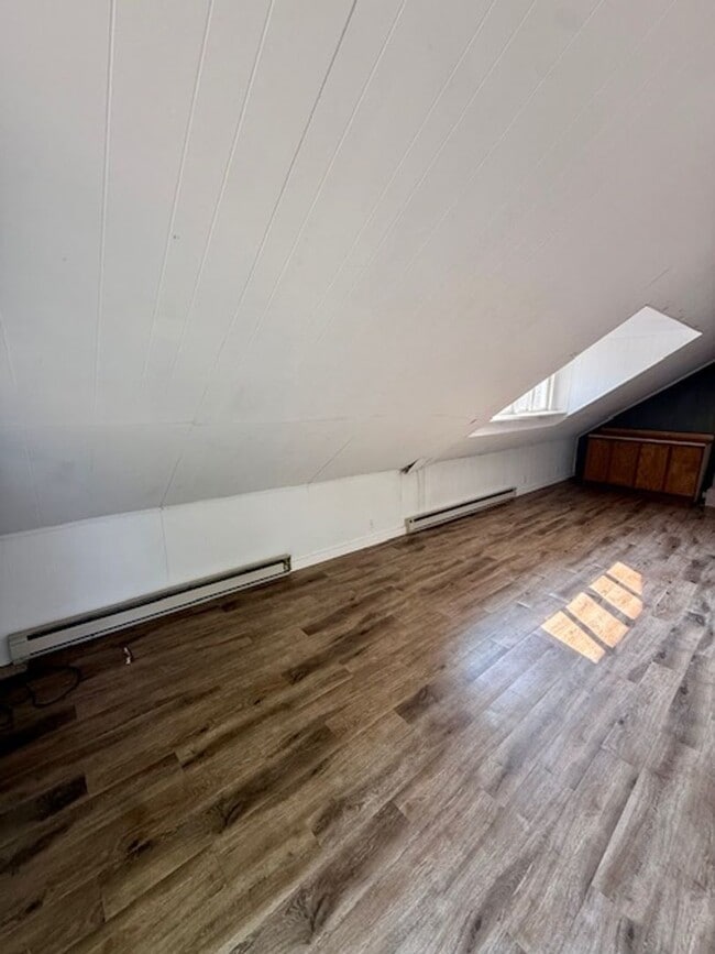 Photo - Studio Apartment for Rent – Steps from MSU!