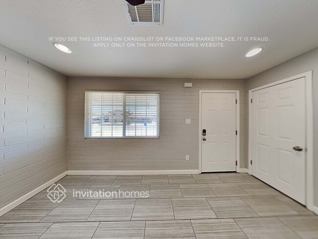Photo - 422 E Papago Dr