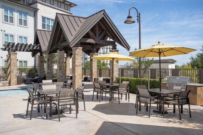 Domain at Midtown Park apartments — community photo