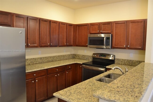 Photo - 9371 SW 171st Ave