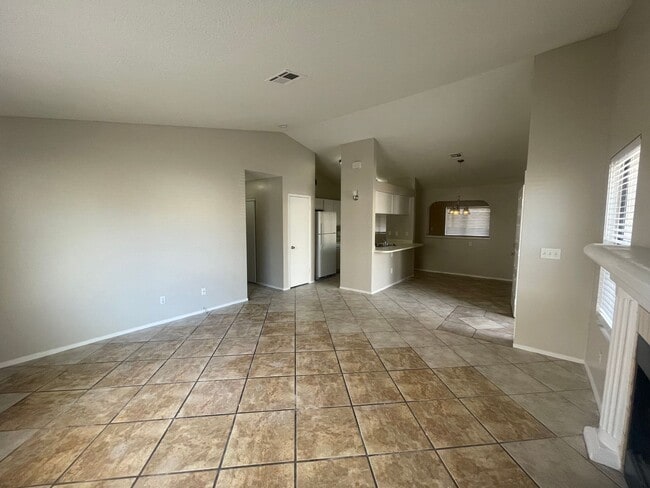 Photo - 3 bedrooms and 2 bathroom home! come see today!