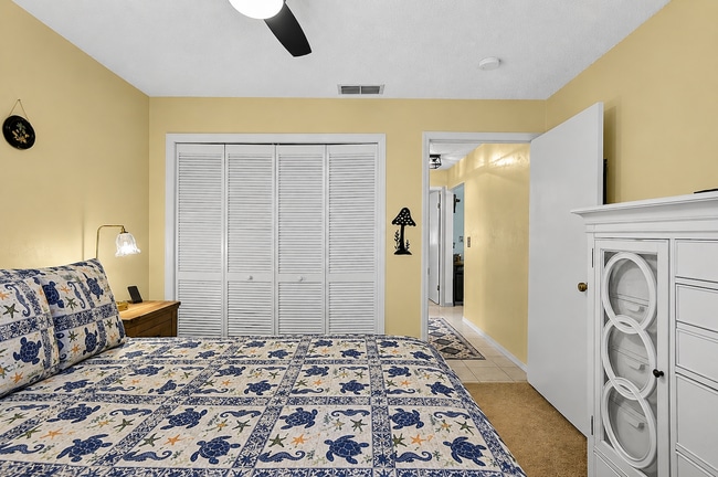 10 Bolling Ln
