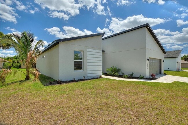 Photo - 1288 Koltenborn Rd