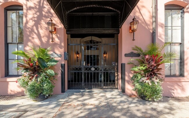 Photo - Stylish City Living in Historic Charleston